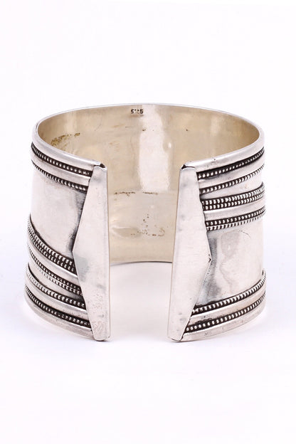 Silver Carved Handcrafted Bracelet 