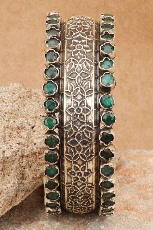 Amira Floral Carved Bracelet 