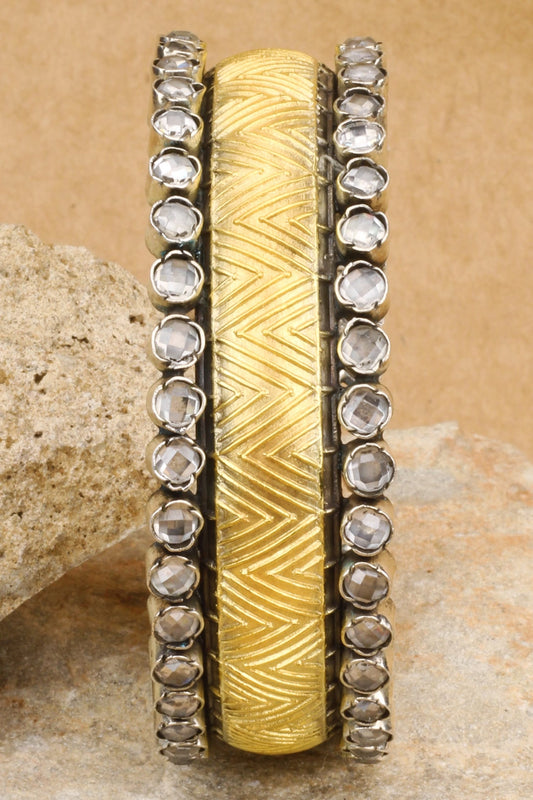 Freya Geometric Carved Bracelet 