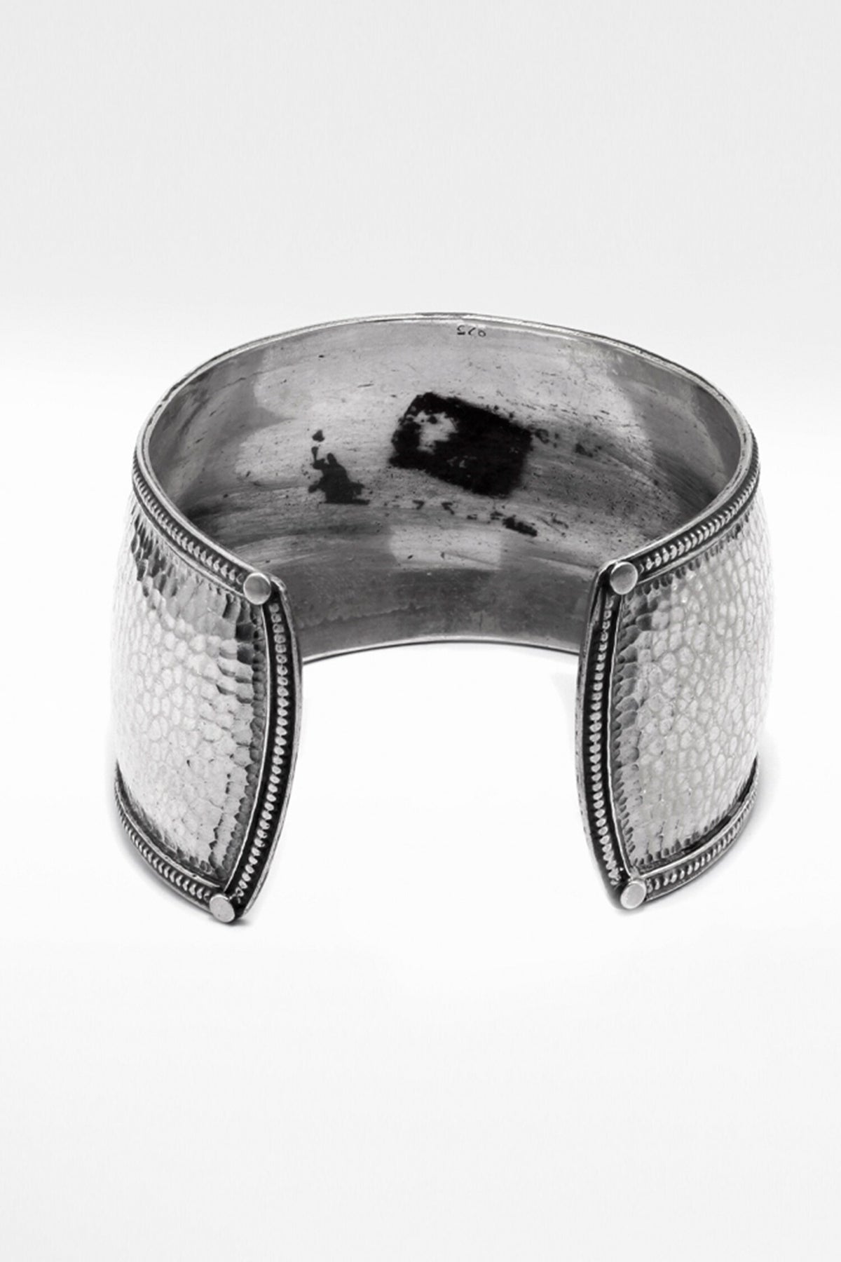 Dilnaz Handcrafted Cuff 