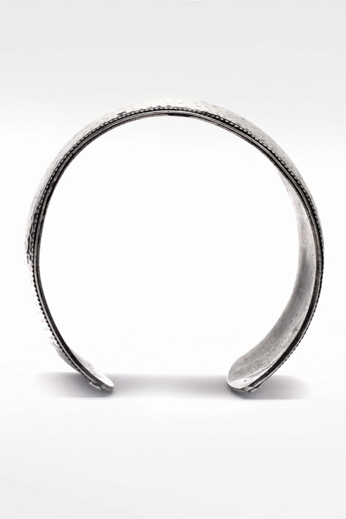 Dilnaz Handcrafted Cuff 