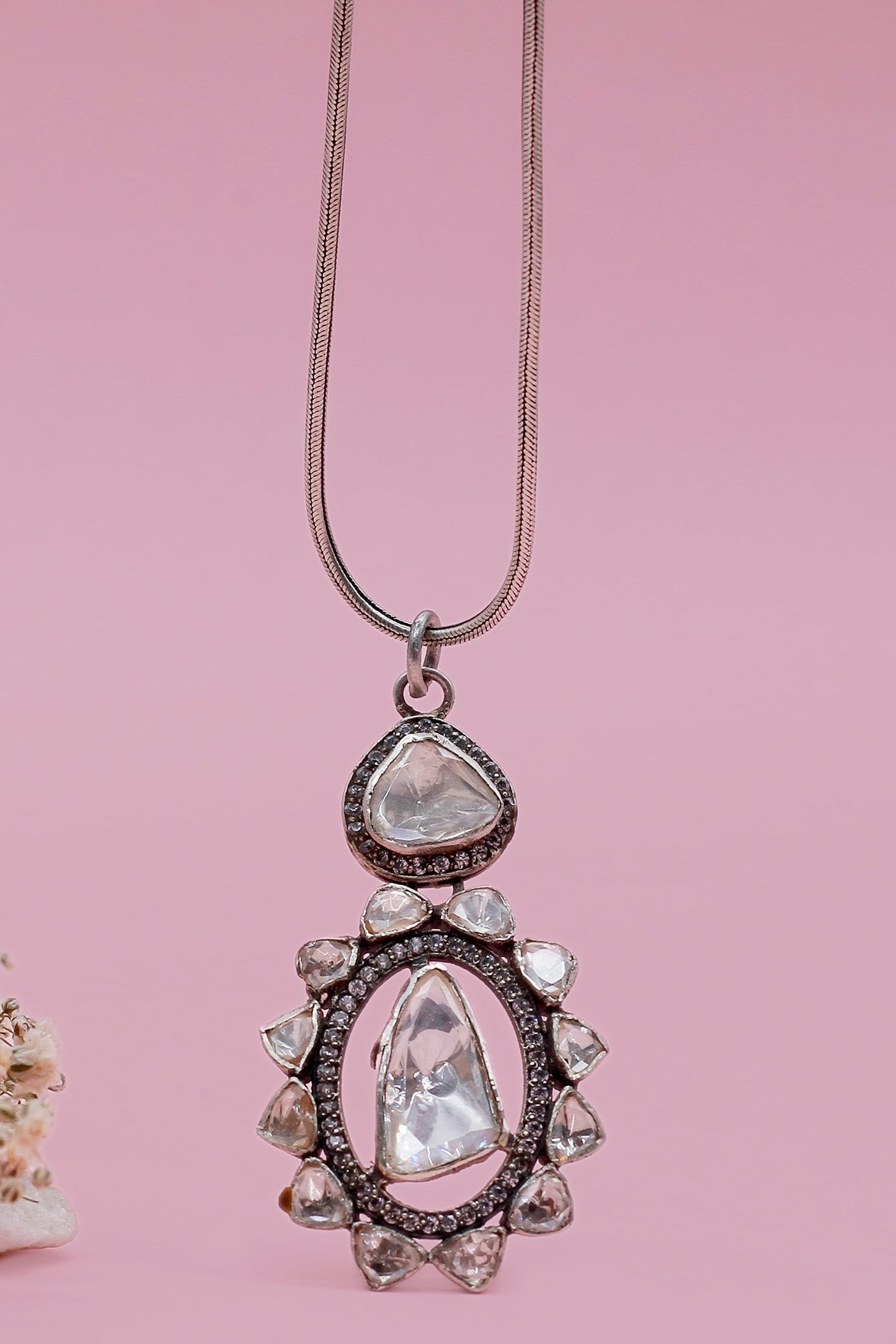 Nirut Handcrafted Necklace 