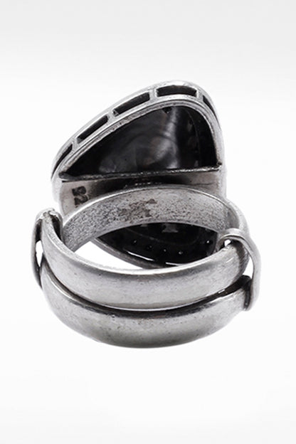 Heer Embellished Ring 