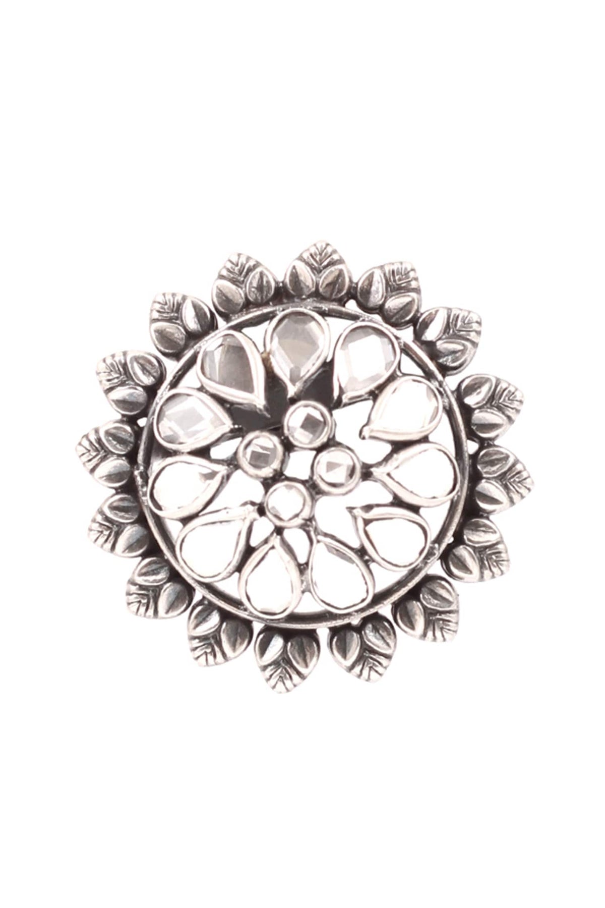 Carved Stud Earrings 