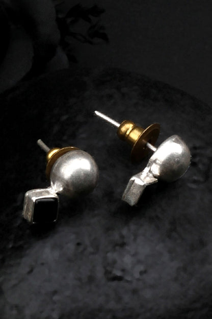Handcrafted Geometric Stud Earring 