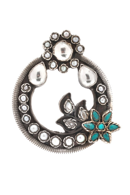 Floral Motif Hoop Earrings 