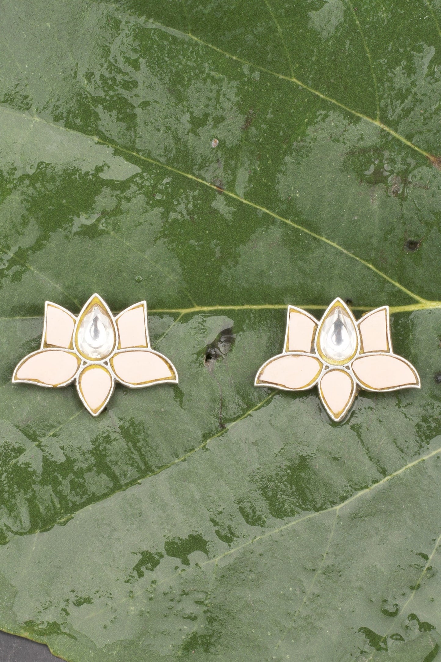  Sofia Floral Stud Earrings 
