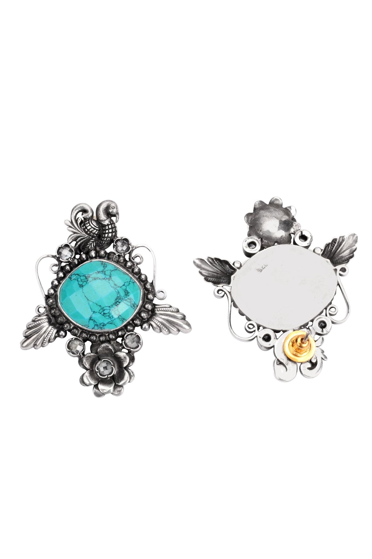 Naurah Carved Earrings 