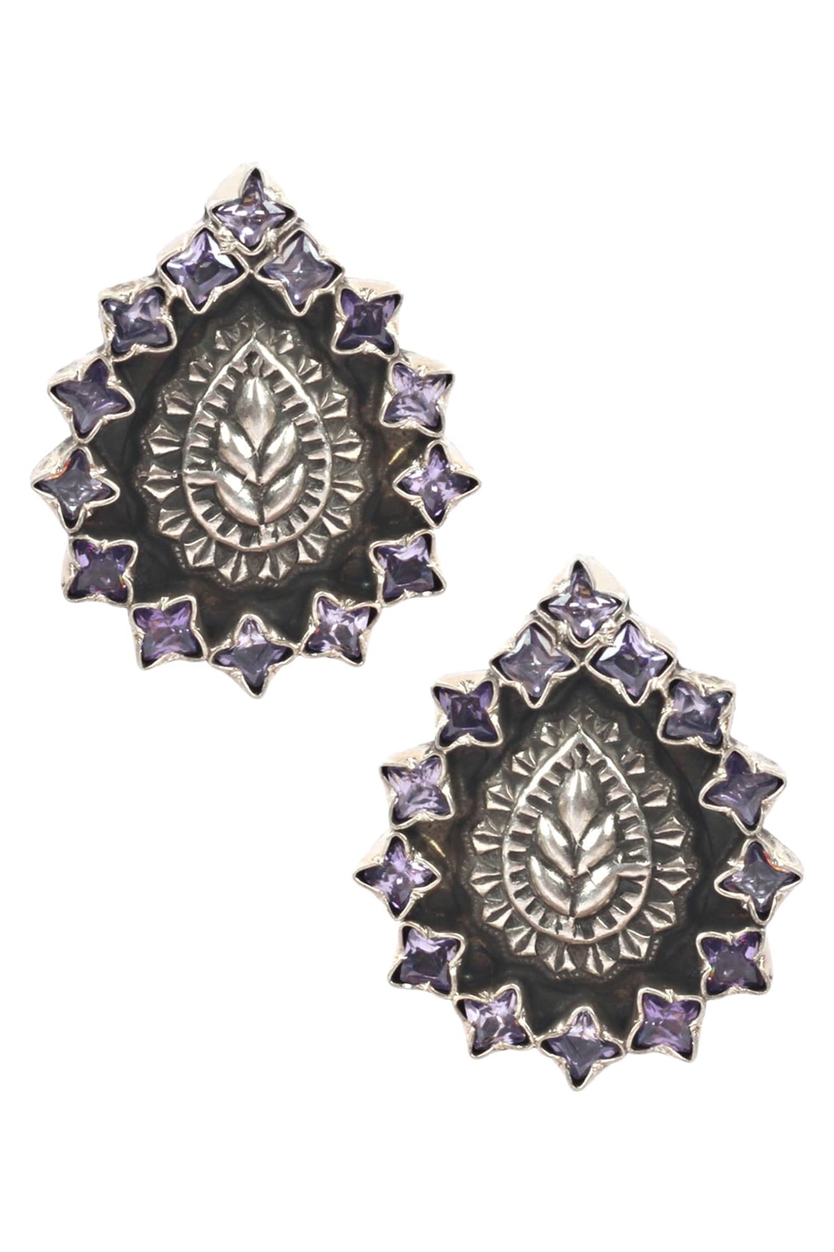 Leaf Carved Studs 
