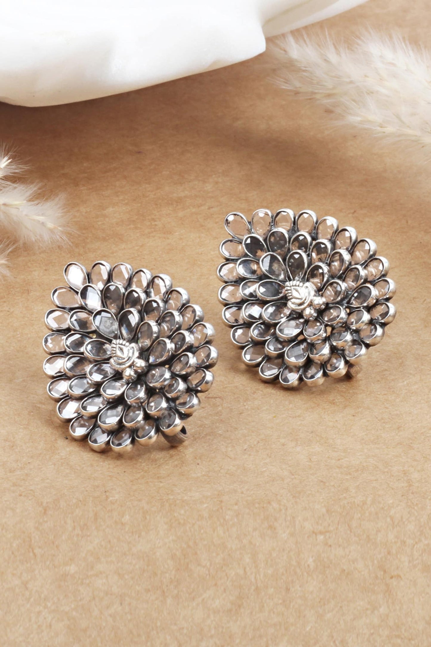 Leaf Carved Studs 