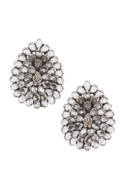 Leaf Carved Studs 