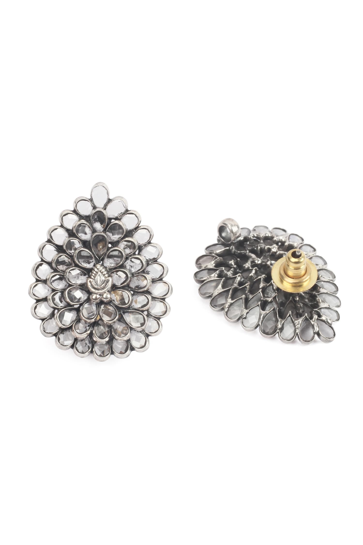 Leaf Carved Studs 