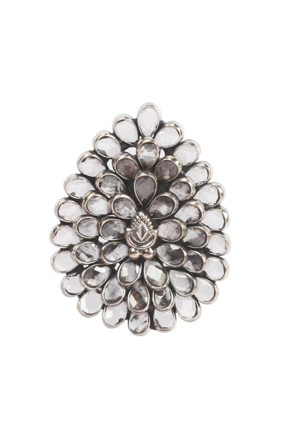 Leaf Carved Studs 