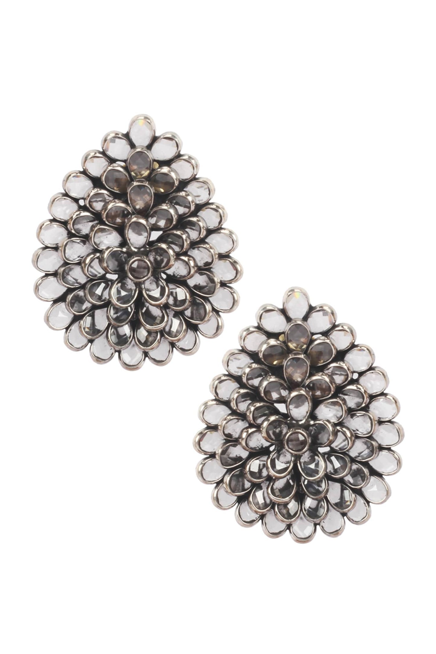 Leaf Carved Studs 
