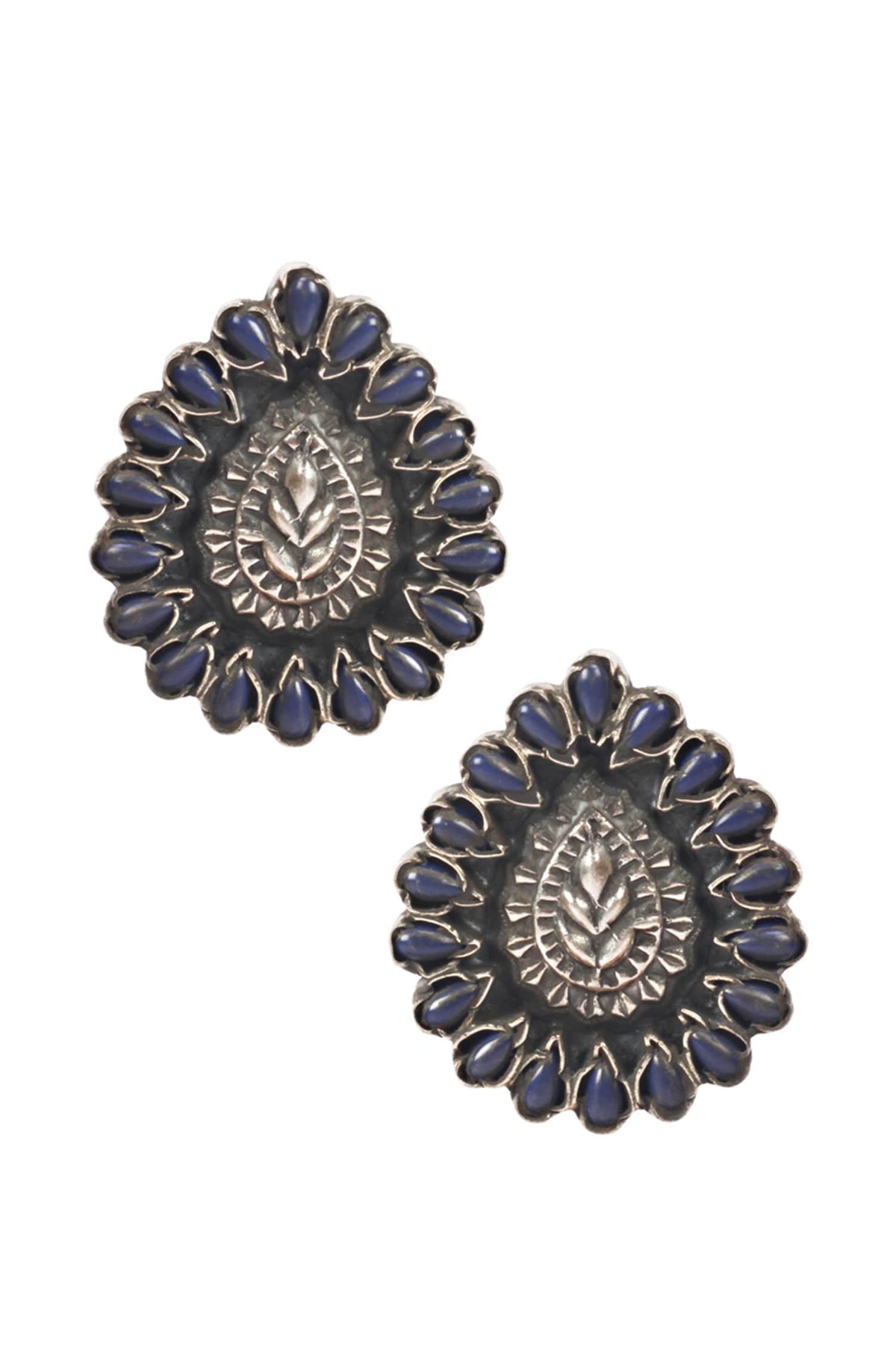 Leaf Carved Studs 