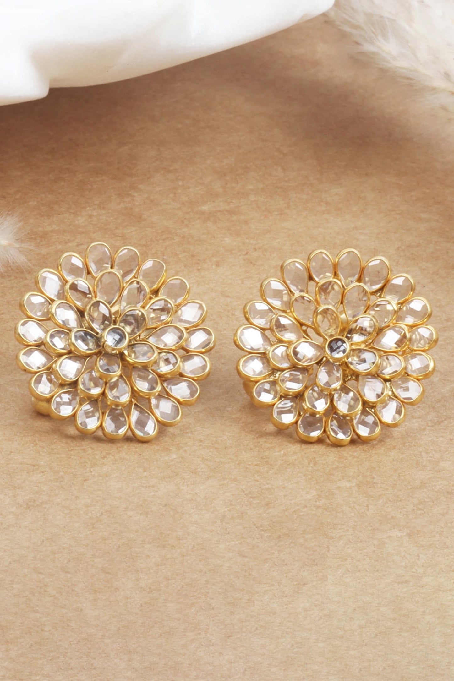 Leaf Carved Studs 
