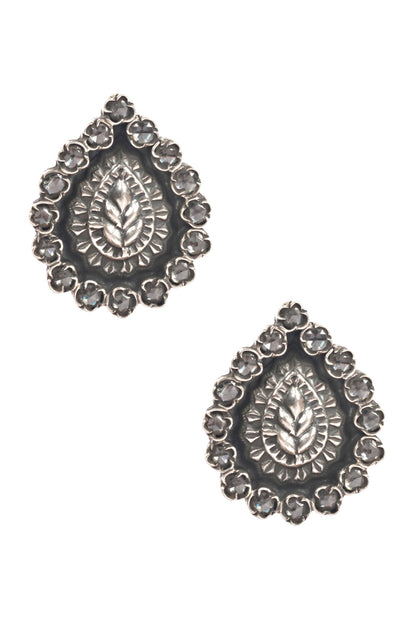 Leaf Carved Studs 