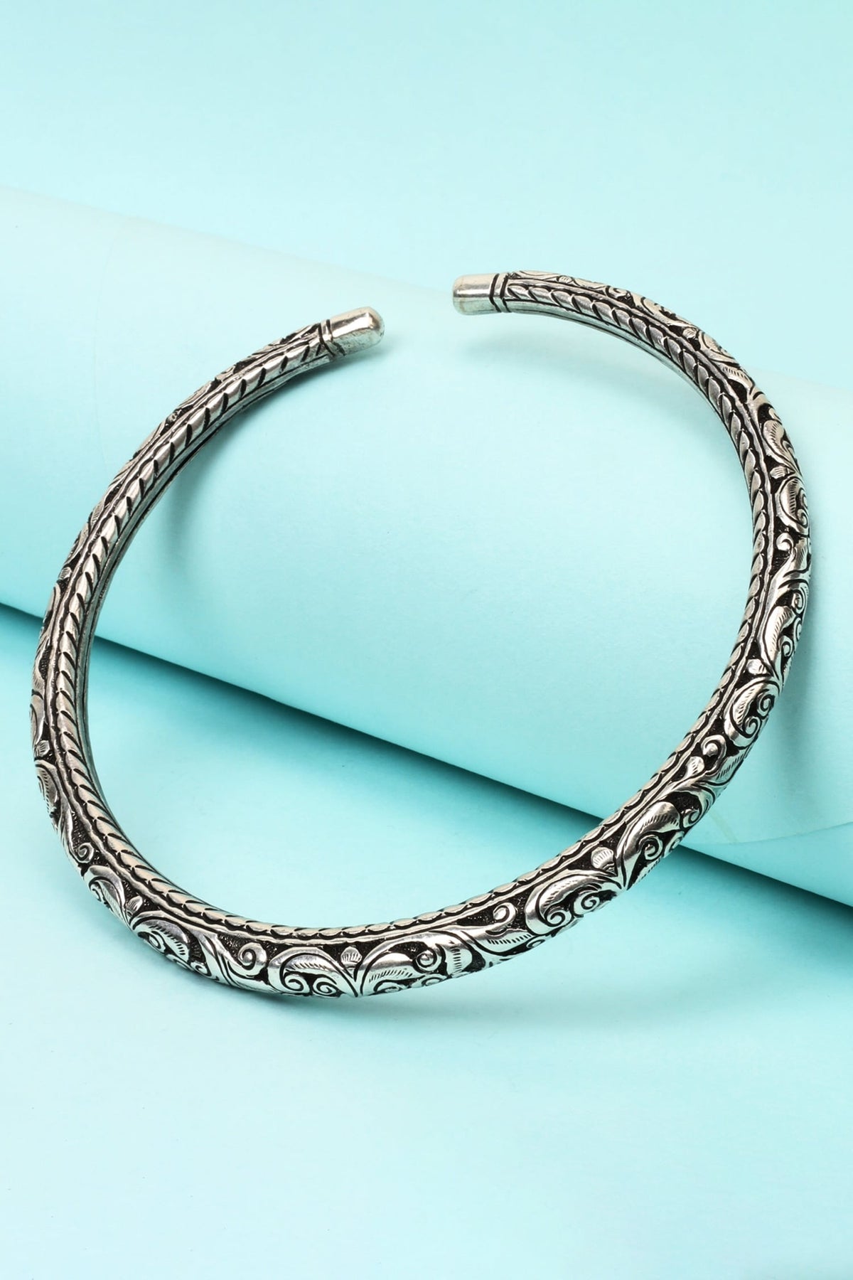 Handcrafted Choker 