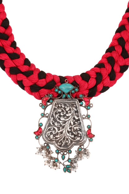 Handcrafted Pendant Choker 