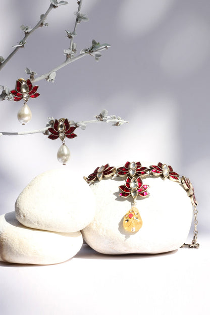Handcrafted Kundan Pendant Necklace Set 