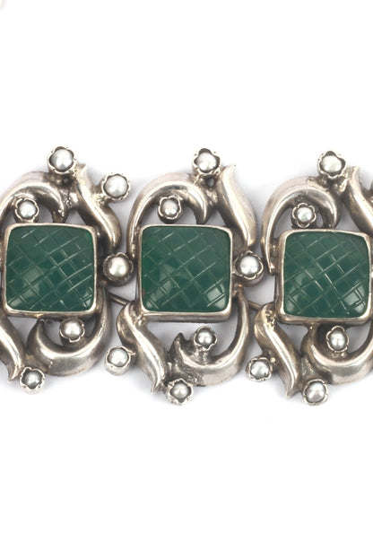 Stone Embellished Choker 