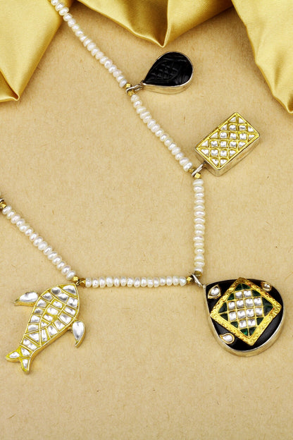 Nasrin Embellished Pendant Necklace 