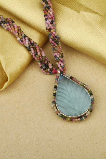 Faiza Stone Pendant Necklace 