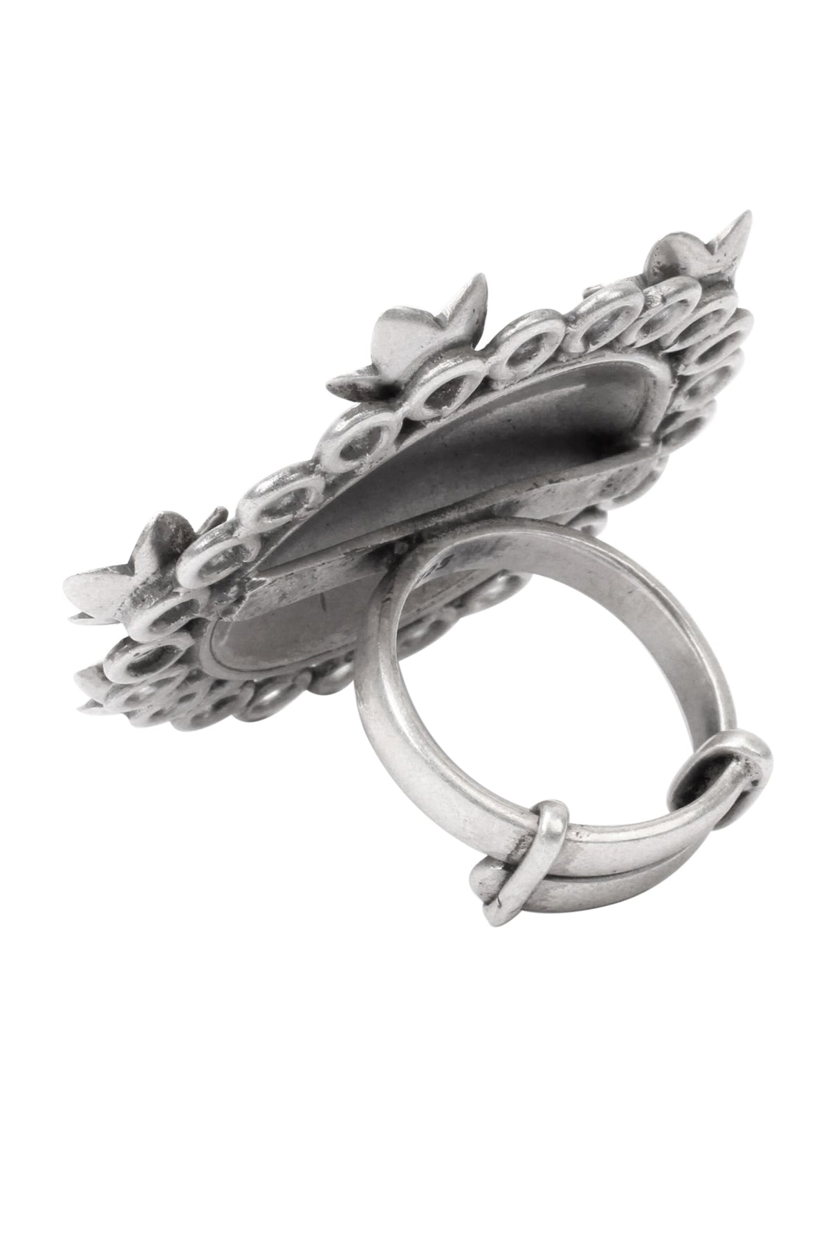 Floral Motif Cutwork Ring 