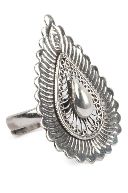 Leaf Motif Handcrafted Ring 