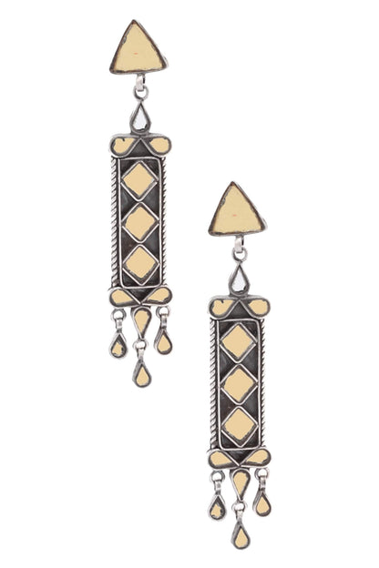 Geometric Danglers 
