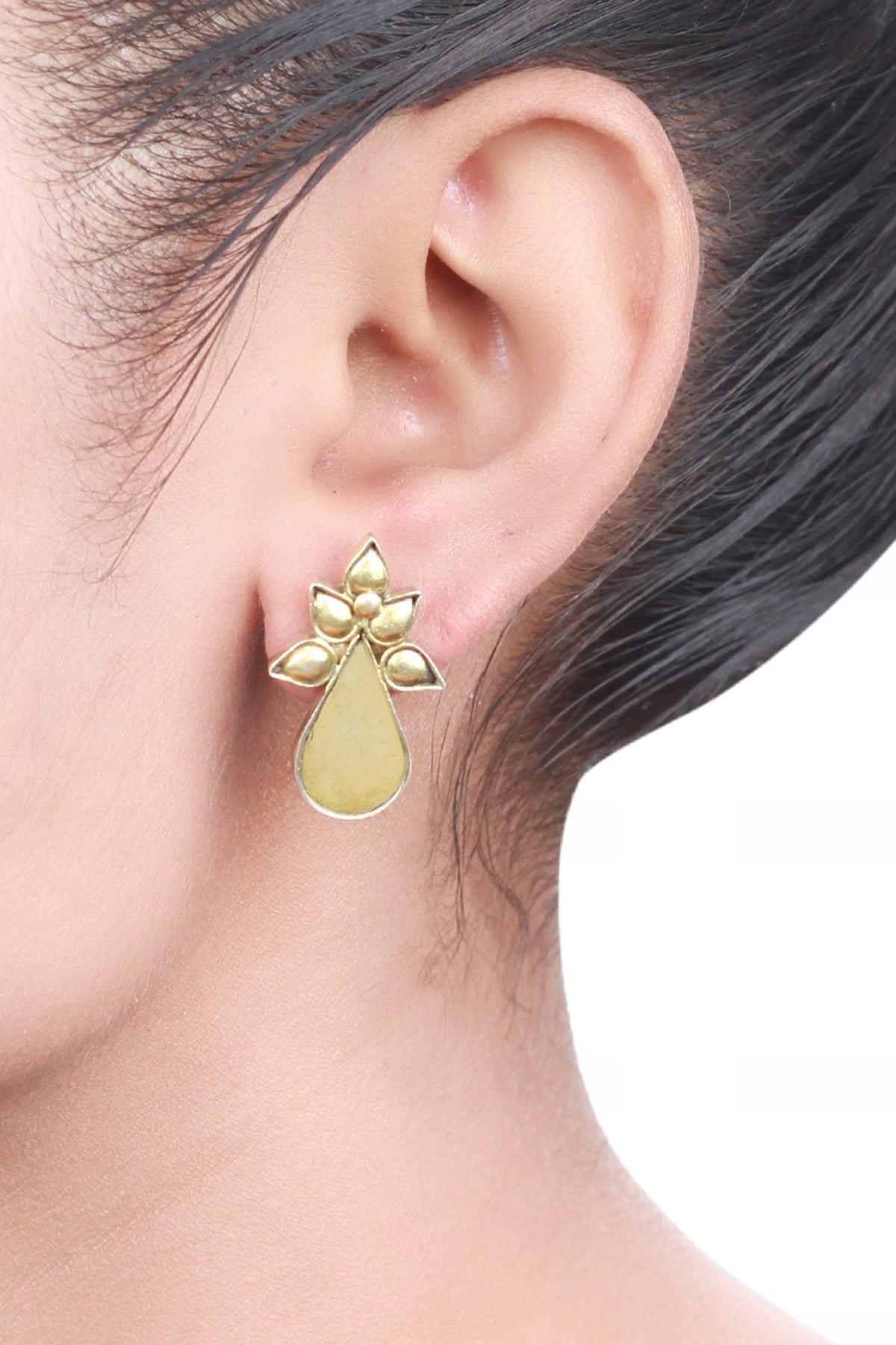 Floral Stud Earrings 