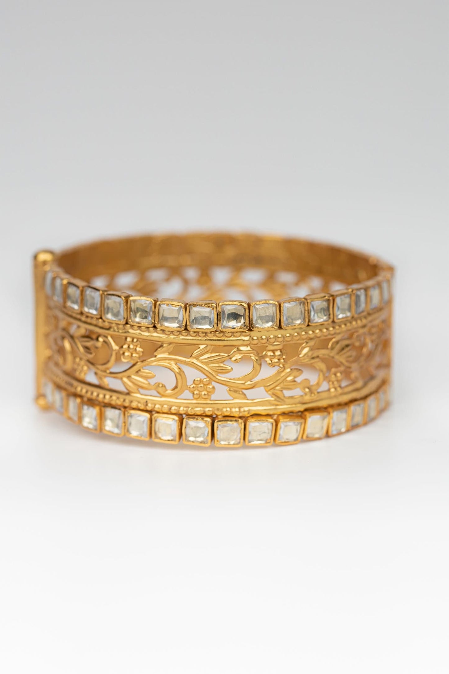 Floral Motif Embellished Bangle 