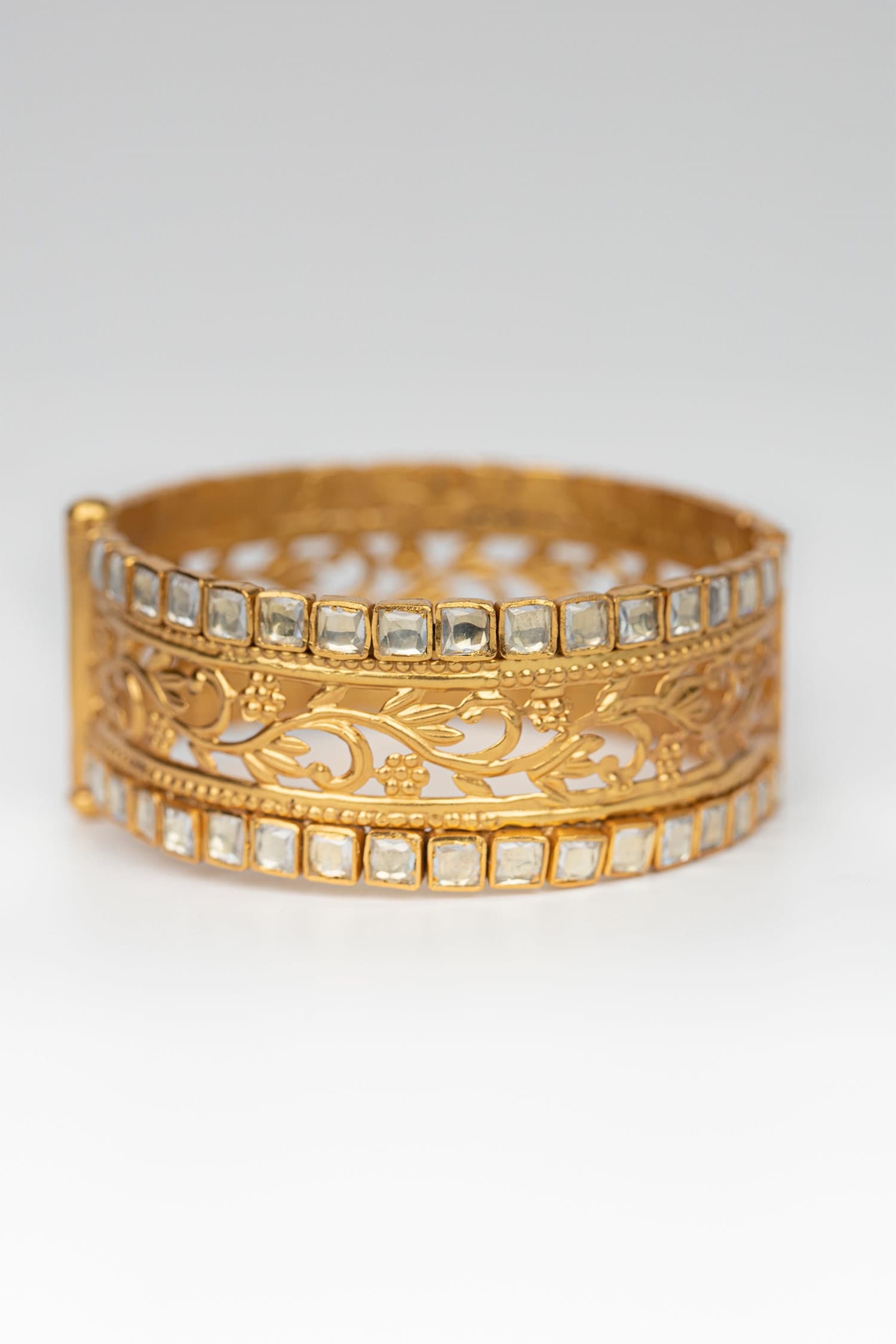 Floral Motif Embellished Bangle 