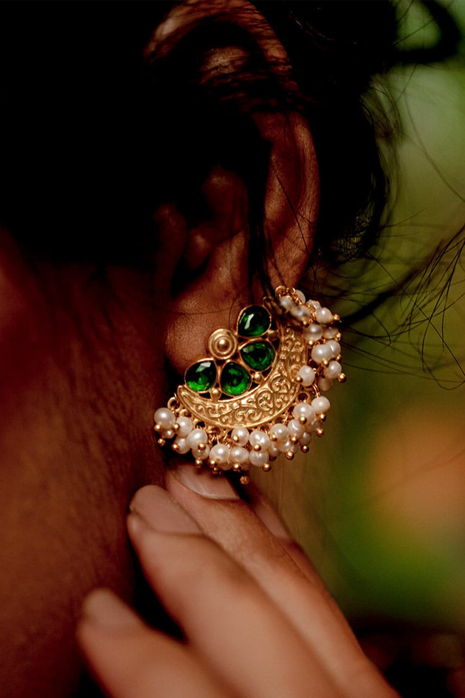 Nazaakat Stud Earrings 