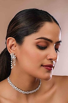 18kt White Gold Finish Diamond Floral Choker Necklace