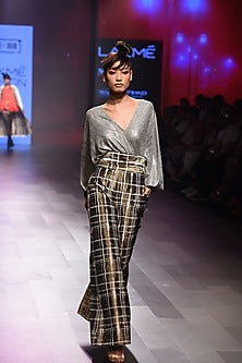 Dusty Gold Fringed Loose Top