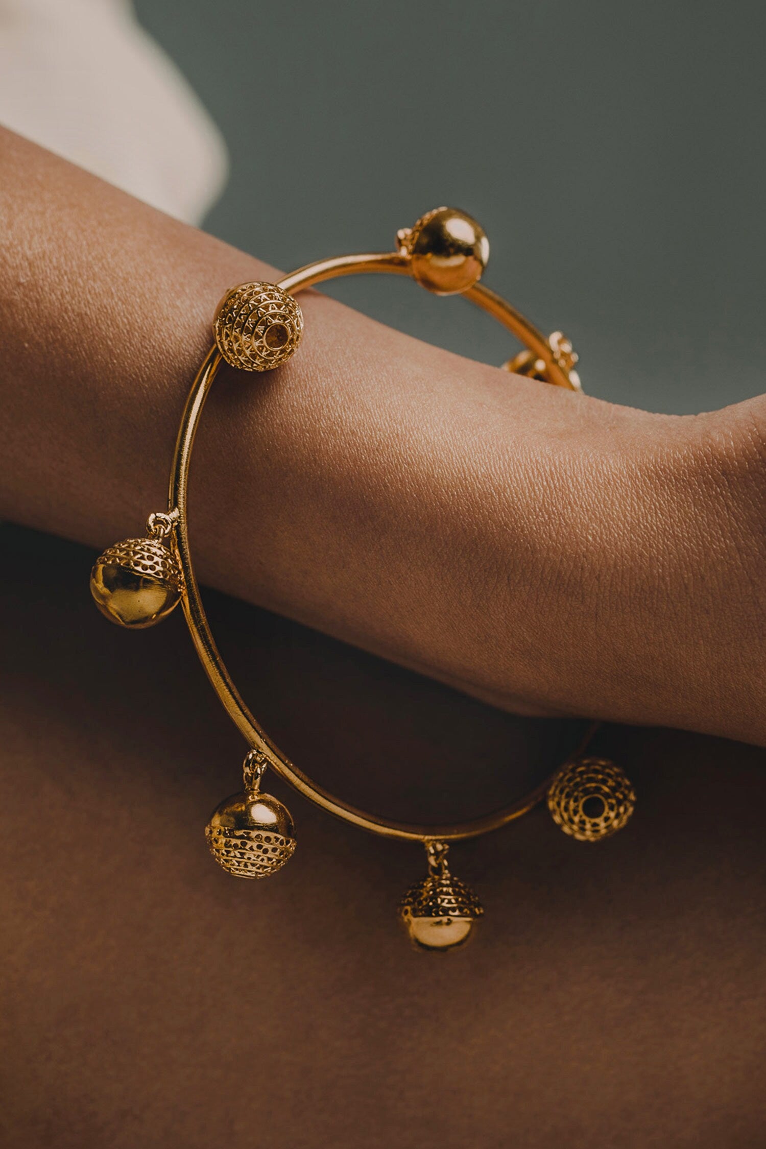 Handcrafted Filigree Bangle 