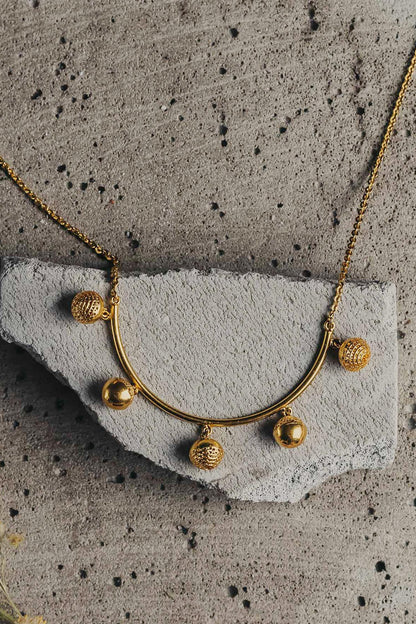  Westminster Pendant Necklace 