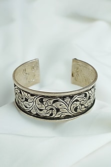 Oxidised Silver Finish Floral Chittai Openable Cuff In Sterling Silver