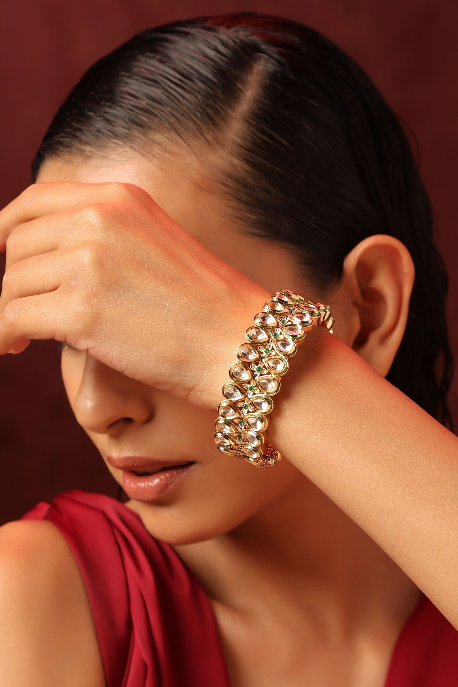 Pear Shaped Kundan Embellished Kada 