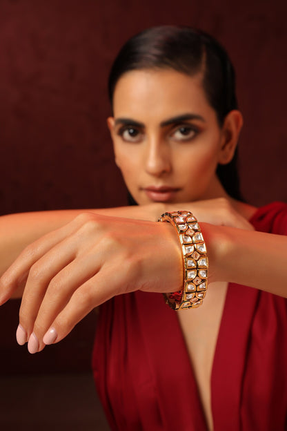 Embellished Floral Geometric Pattern Kada 