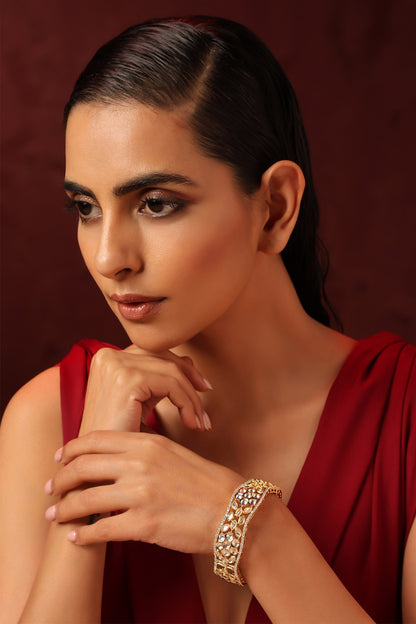 Geometric Pattern Kundan Embellished Kada 