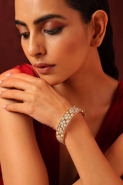 Floral Cut Work Pattern Kada 