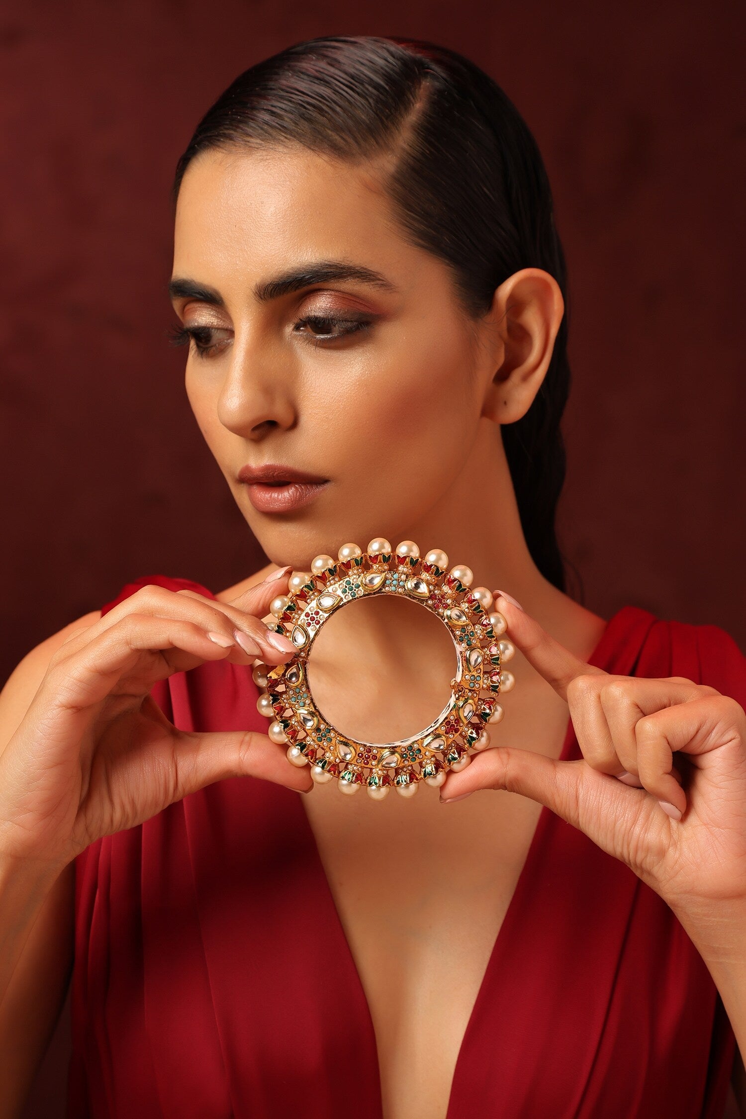 Pearl & Kundan Embellished Pacheli Kada 