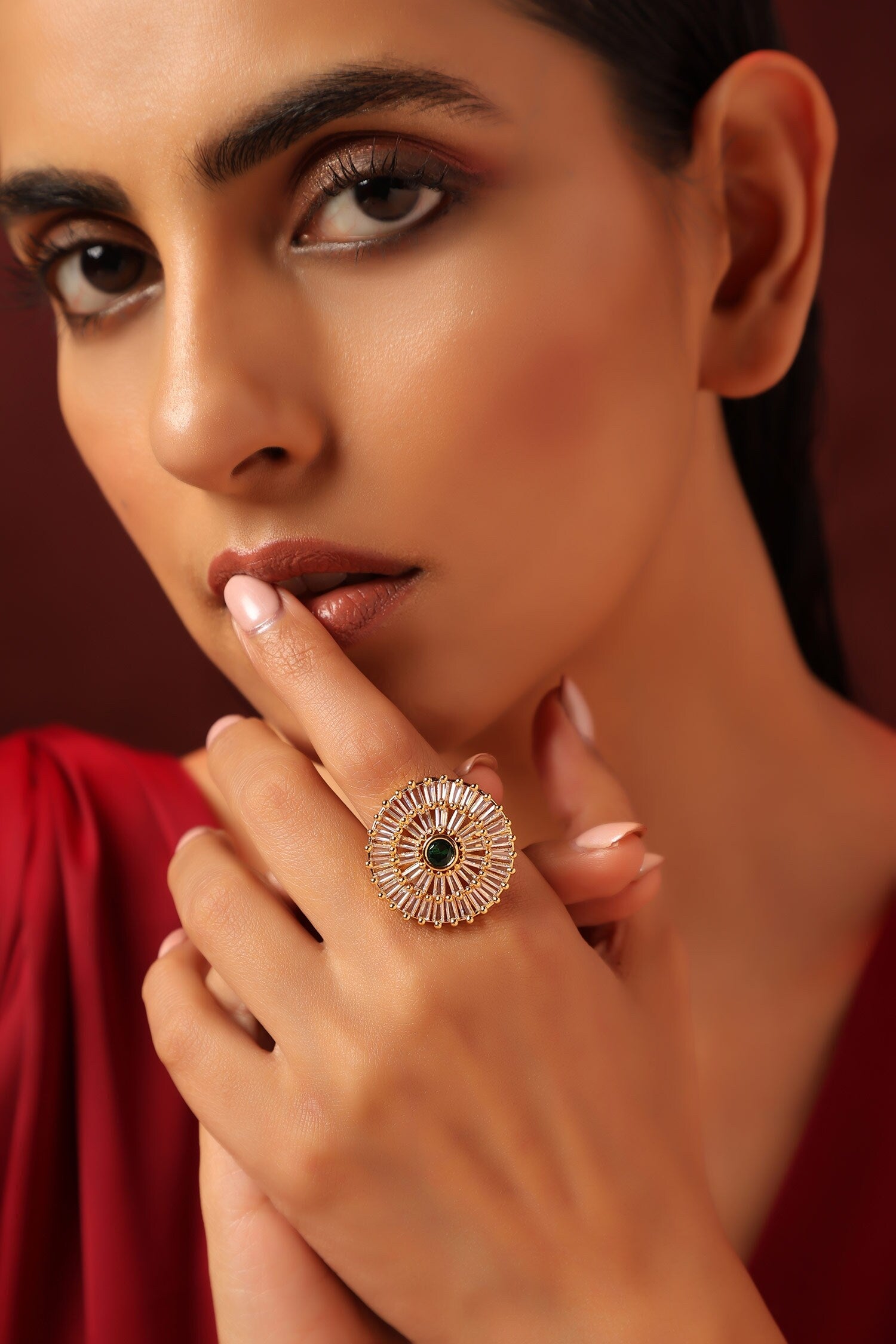 Gold Tone Floral Cut-Work Ring 