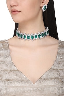 White Finish Sapphire & Emerald Adjustable Chocker Necklace Set