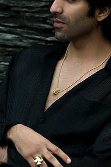 Gold Finish Necklace In Brass