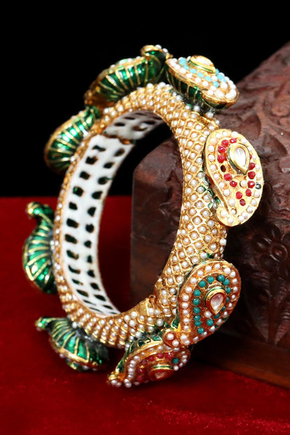 Handcrafted Rajwada Pacheli Bangle 