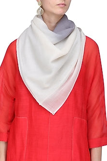 Ecru and Dark Grey Hering Bone Woolen Stole