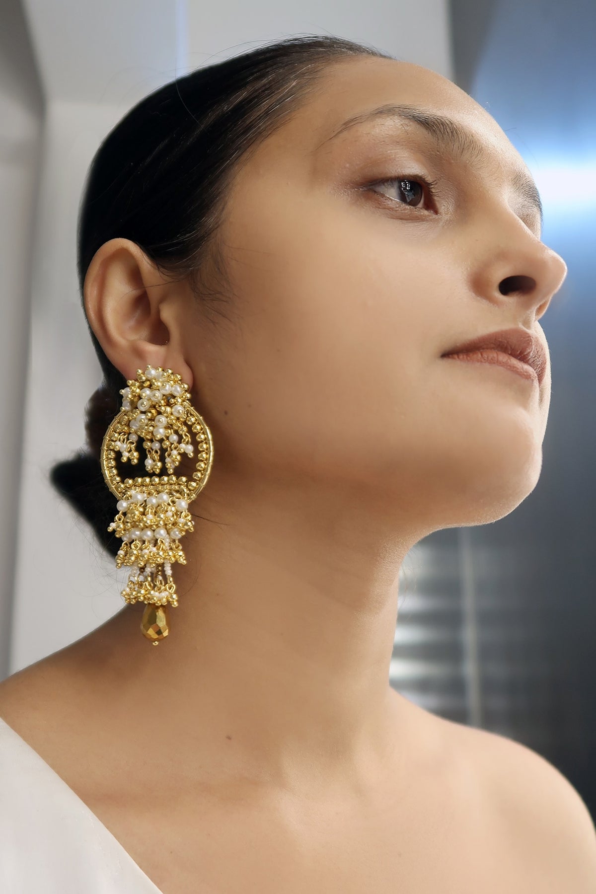 Azizah Dangler Earrings 